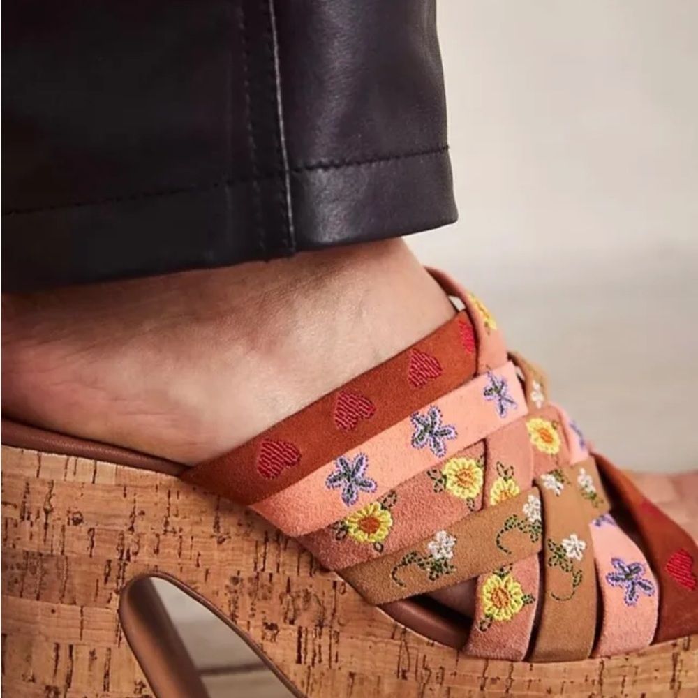 Free People Lisbon Platform Mules Sandal Embroidery Tan Multi Cork - Picture 6 of 10